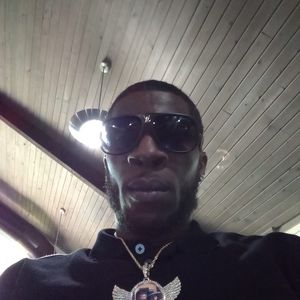 Meet your Posher, Rico